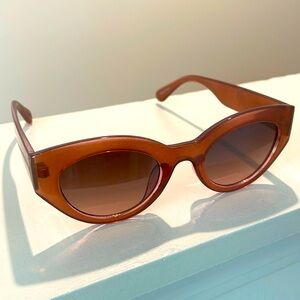 Woman sunglasses